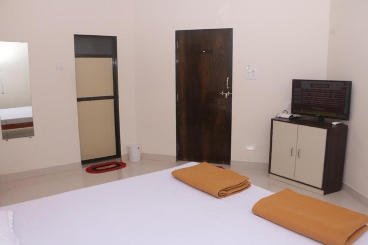 Suma Beach Resort Dāpoli 外观 照片
